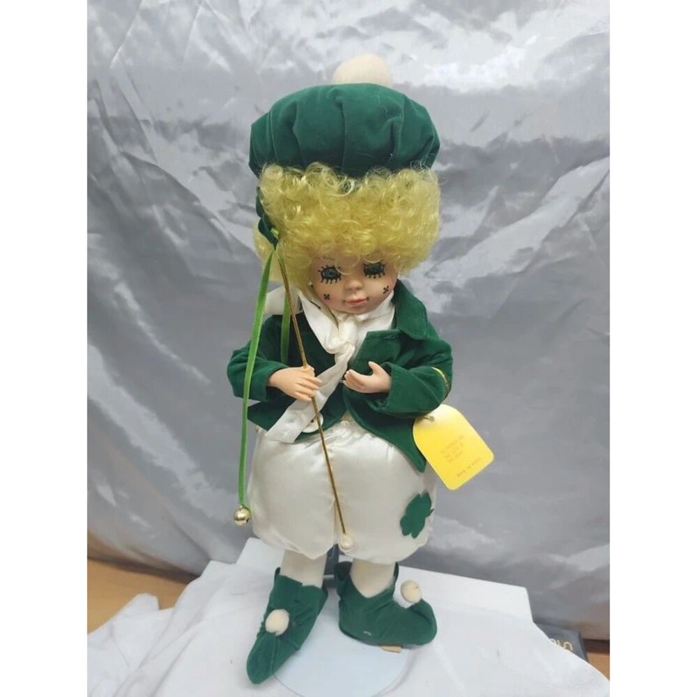 March brinn calendar clown doll